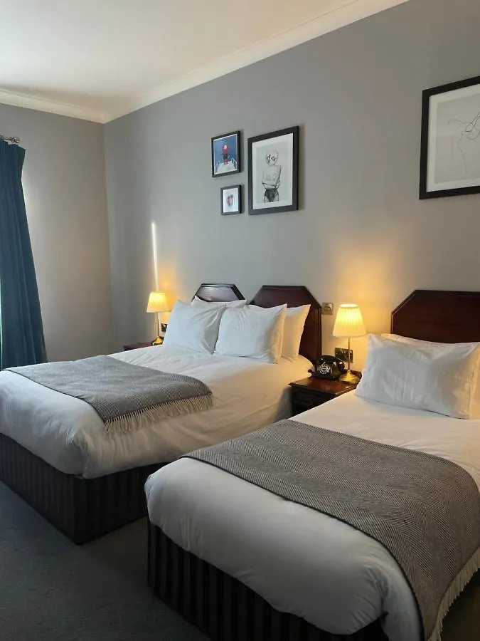 Haddington House Hotel Dun Laoghaire 3*,